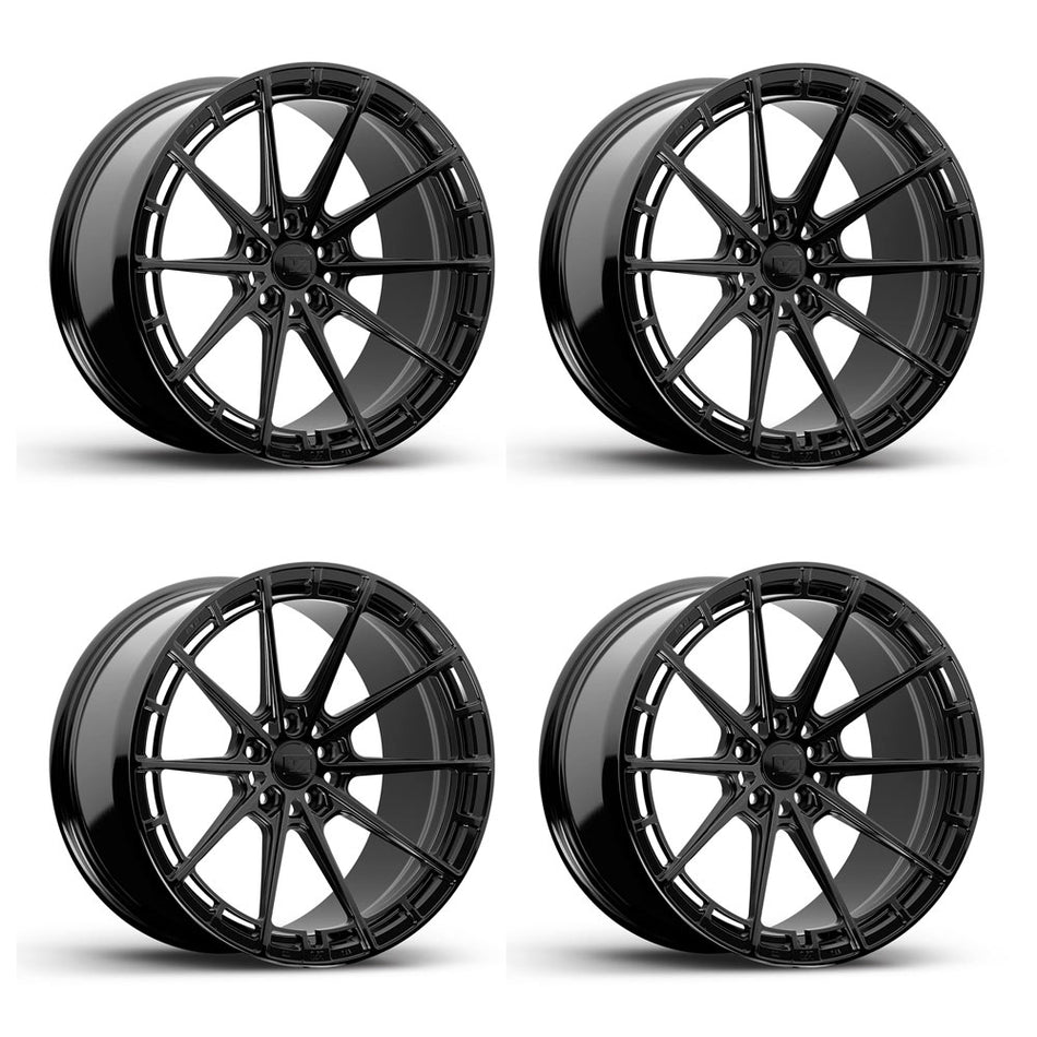 Variant Aure C8 Corvette 20x9" Front 21x12" Rear Wheel and Tire Package