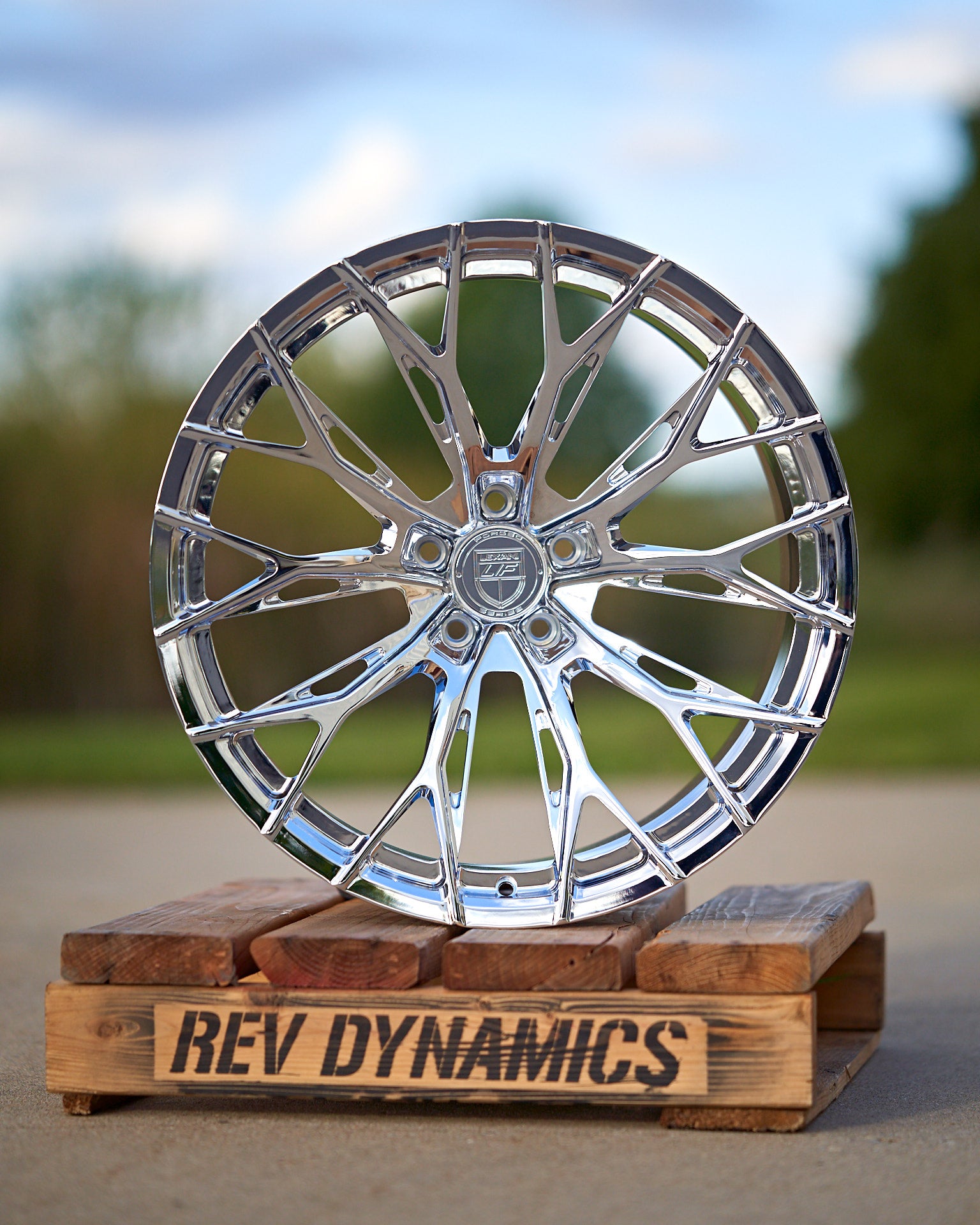 Lexani Aries Forged Monoblock Wheel & Tire Package for C8 Corvette Z06