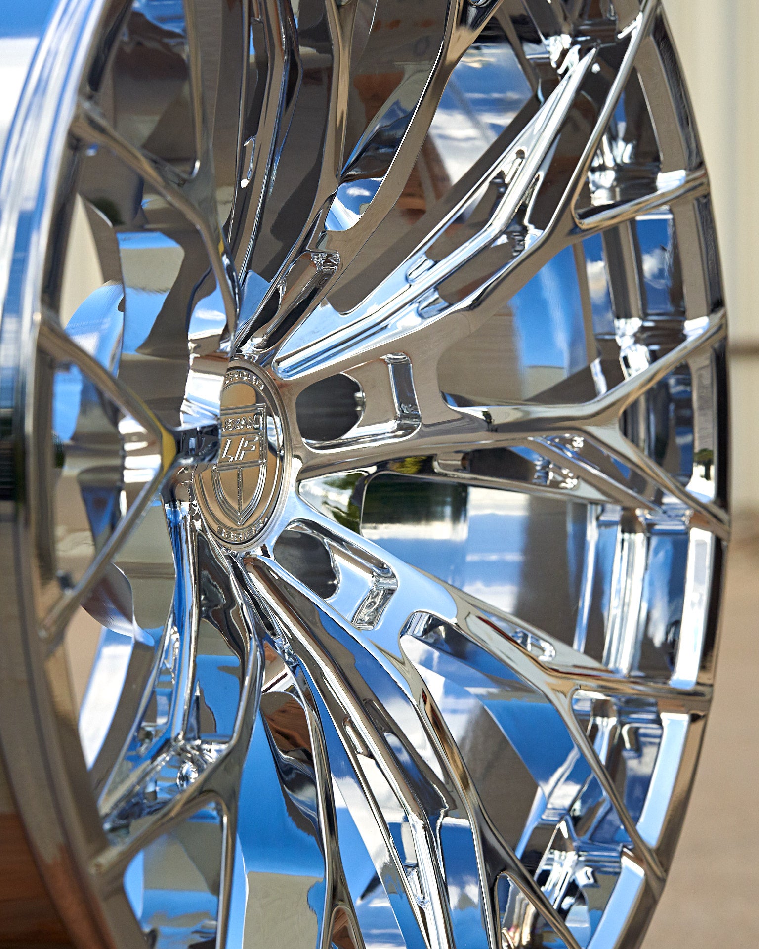 Lexani Aries Forged Monoblock Wheel & Tire Package for C8 Corvette Z06