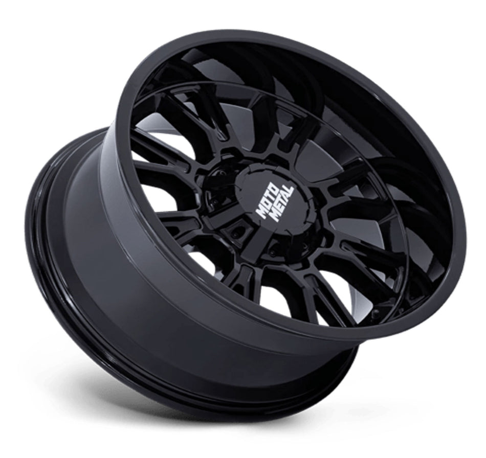 Moto Metal Legacy Jeep Gladiator JT 17" Wheel and 35" Tire Package