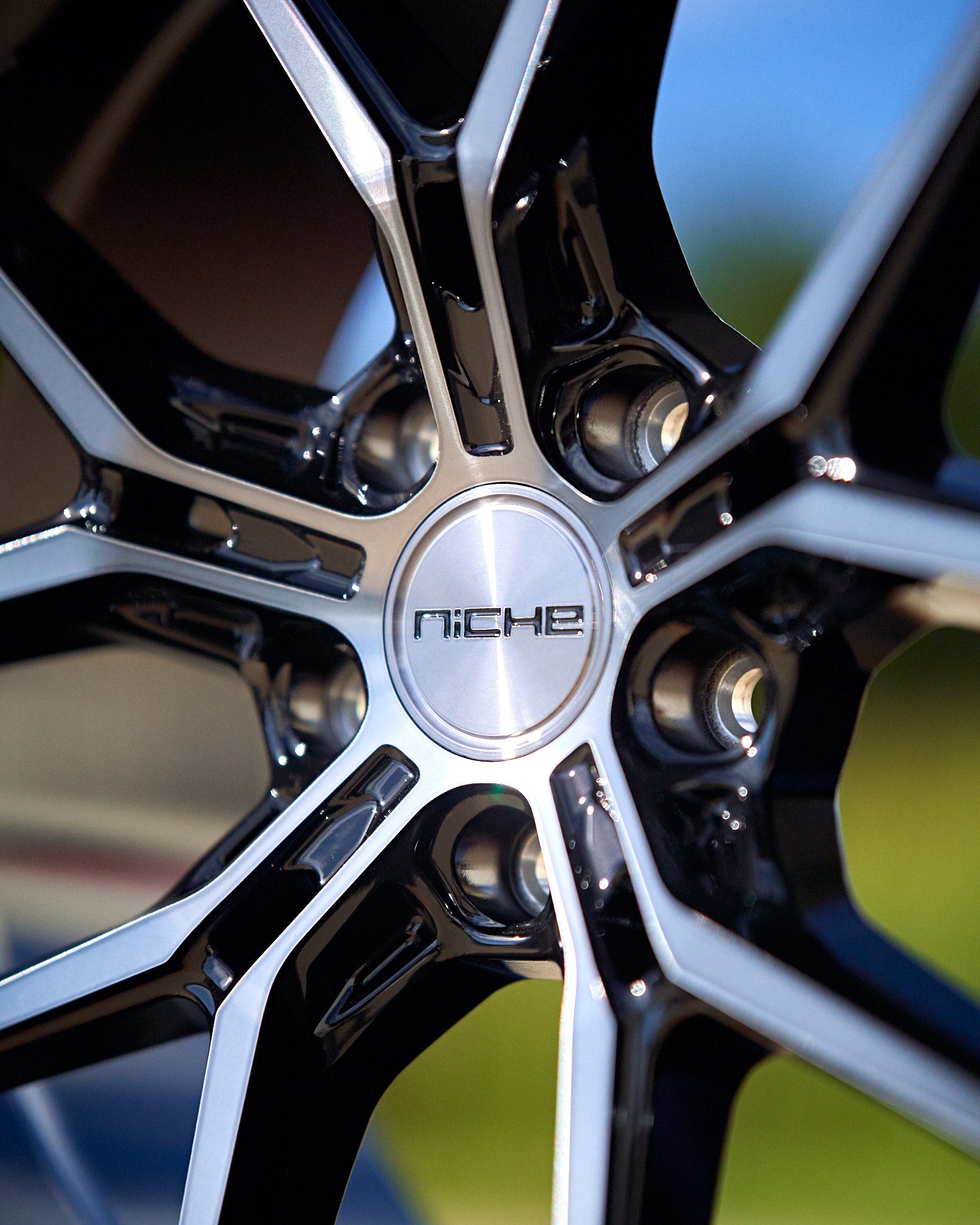 Niche Prodigy 5 C8 Corvette 19